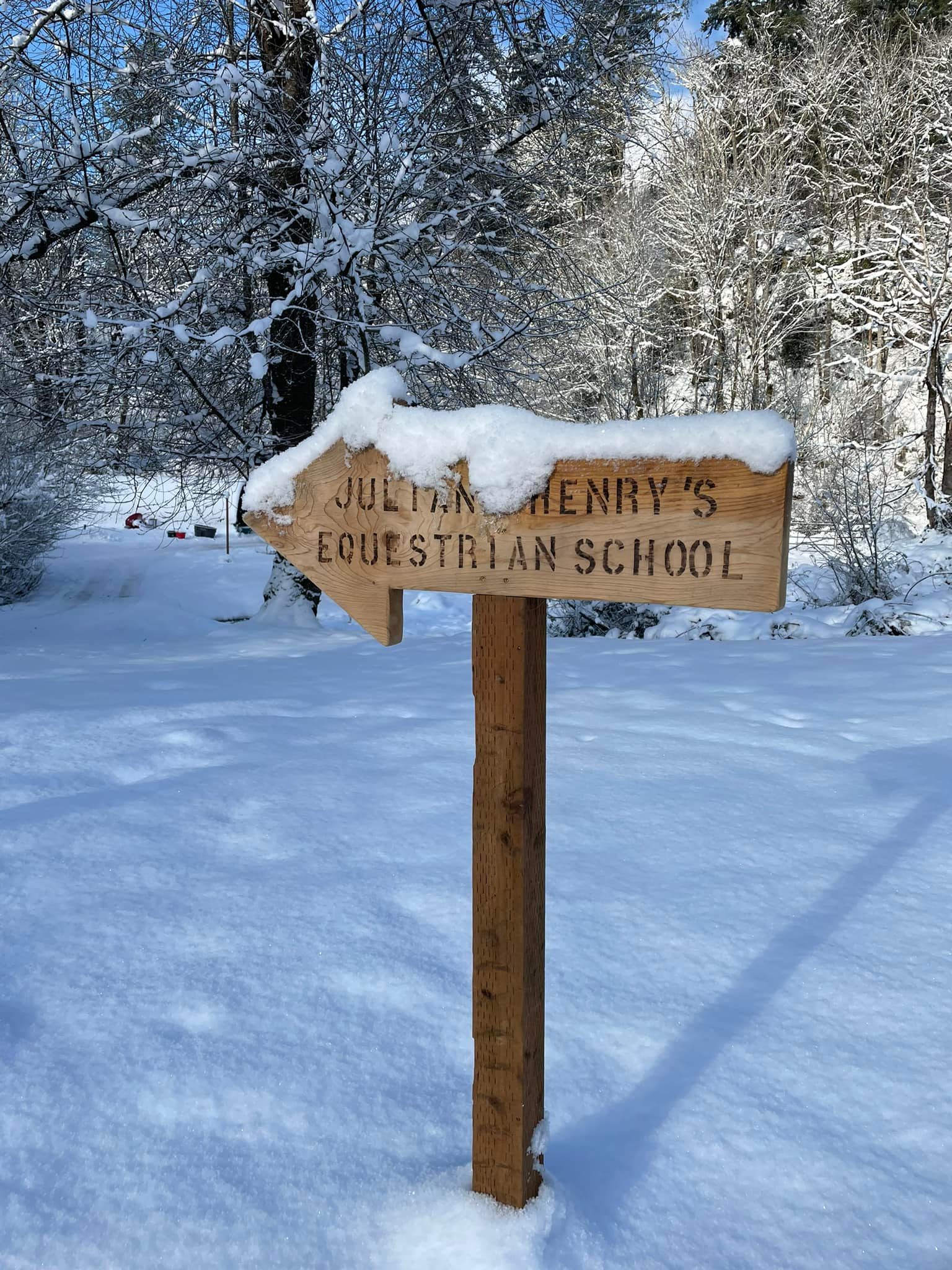 Rosebud Equestrian property sign in winter